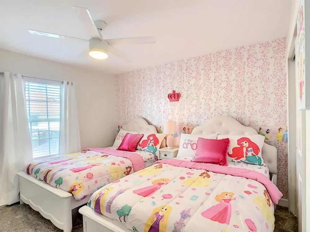 Storey Lake 4 Bedroom Resort by Shine Villas