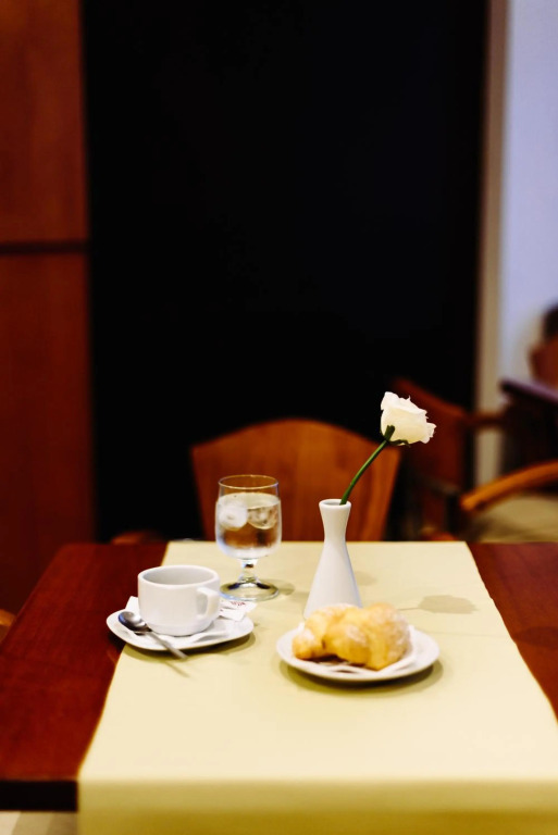 Athens Mirabello