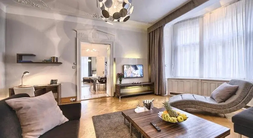 Residence Brehova