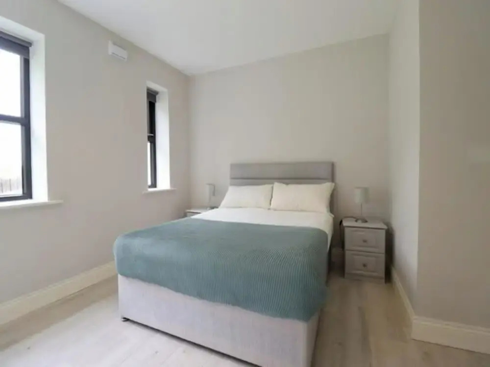 Charming 2-bed Apartment in Dublin's Countryside
