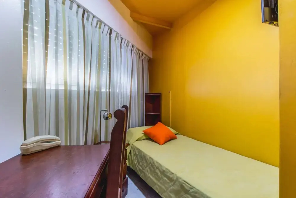 Master Hostel Borges