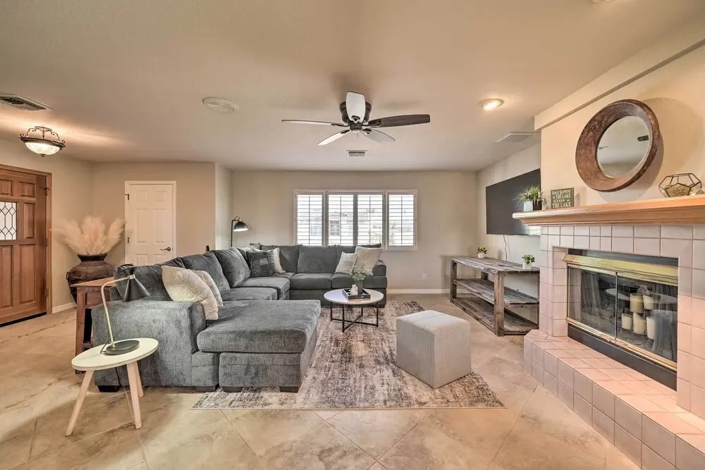 1 Mi to Beach: Lake Havasu Oasis w/ Lake View