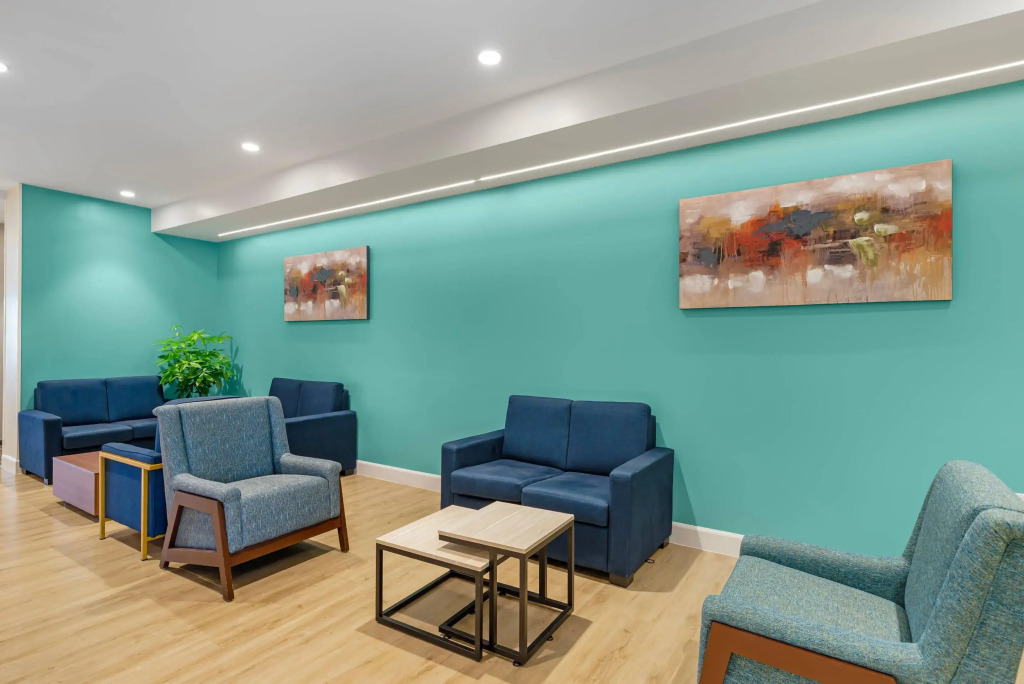 MainStay Suites Chesapeake - Greenbrier