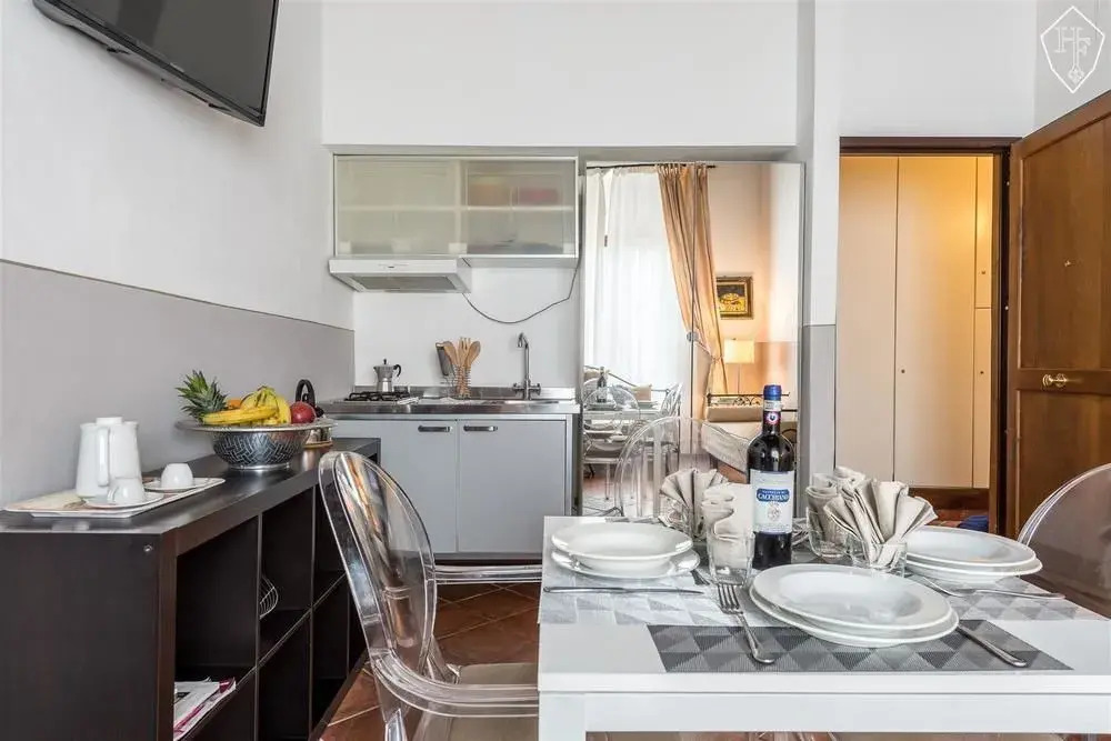Calzaiuoli Apartments by Mamo Florence