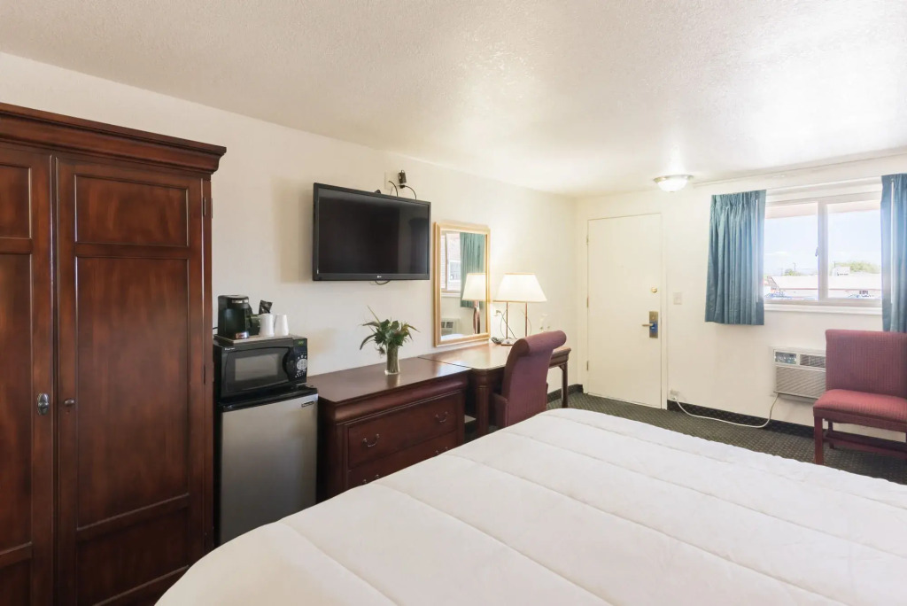 1st Interstate Inn Montrose