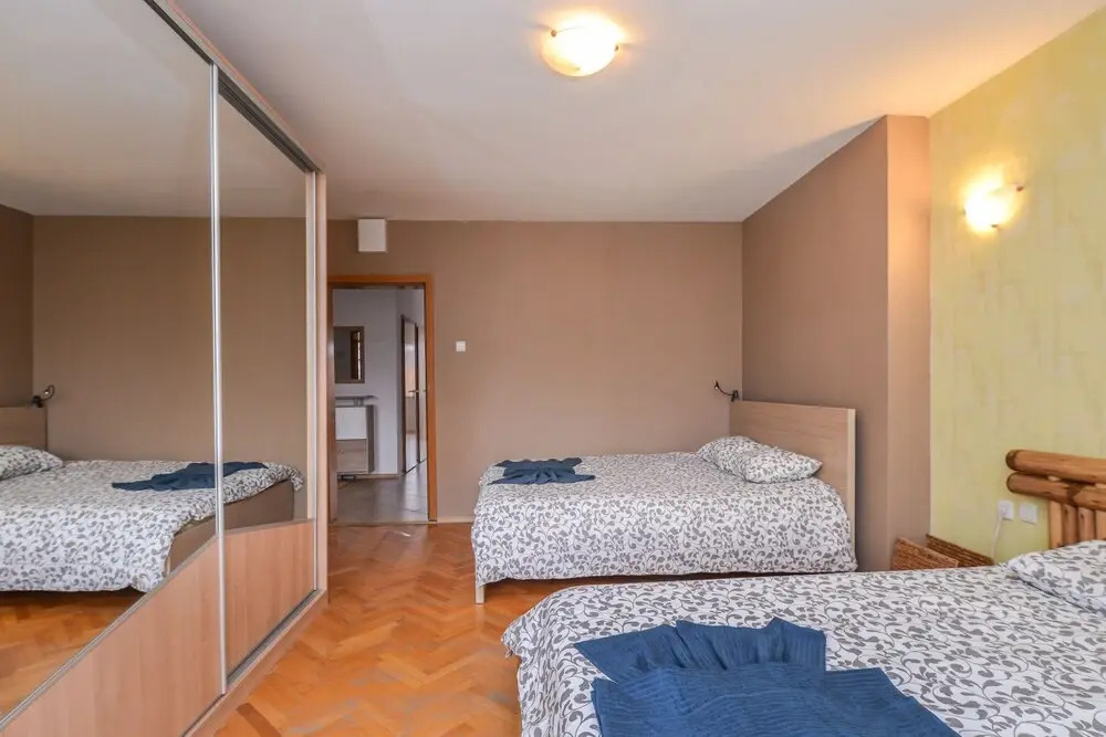 Fm Deluxe 2-Bdr Apartment - Alexander Nevsky View