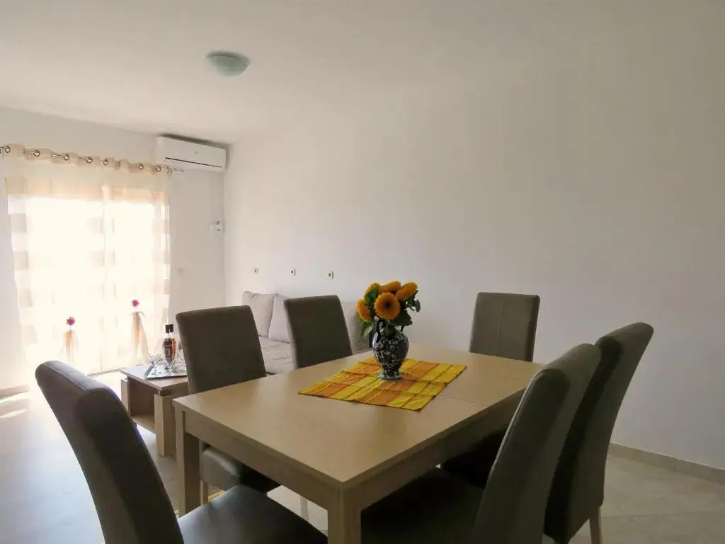 Apartments Zvone
