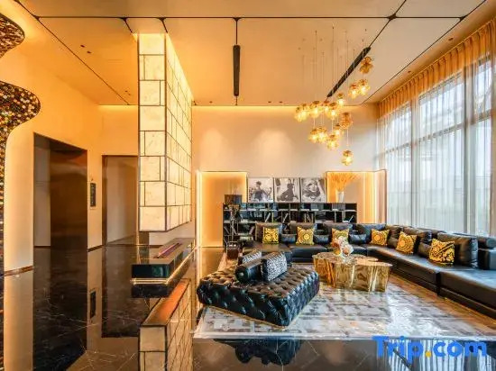 Rezen Hotel Shanghai Pudong Street（Lujiazui Riverside Center）