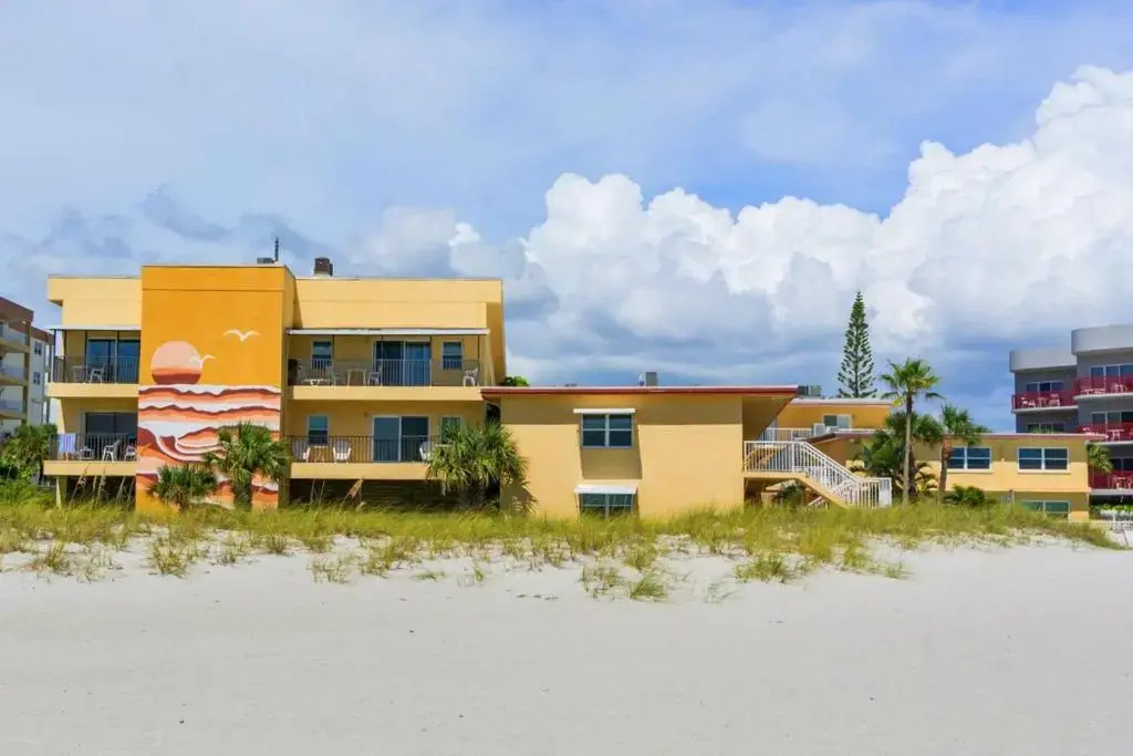 347 at Surf Song Resort by RedAwning