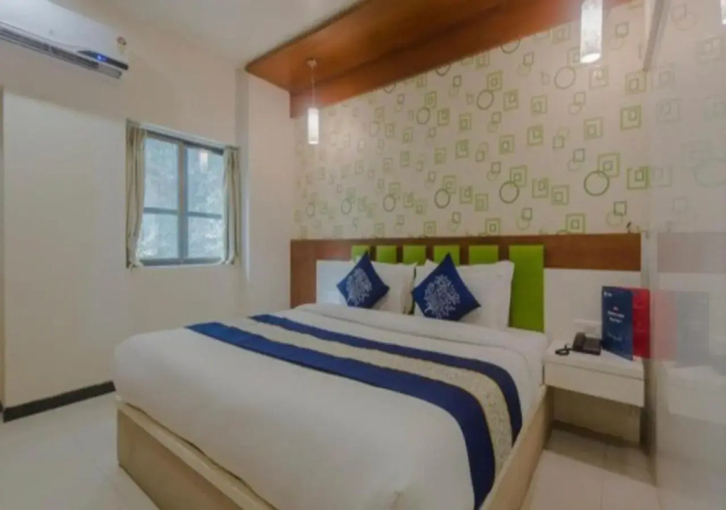 Hotel Elite Continental- Near Mumbai International Airport Andheri East