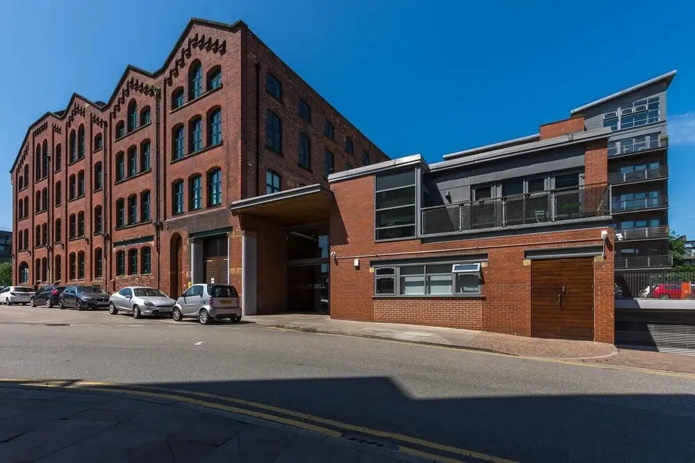 Beautiful 2BR Converted Industrial Mill