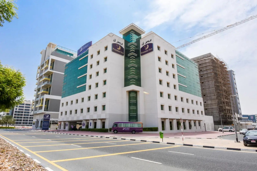 Отель Premier Inn Dubai Silicon Oasis
