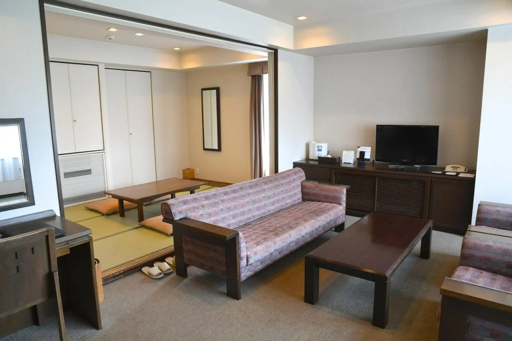 Karuizawakurabu Hotel 1130 Hewitt Resort