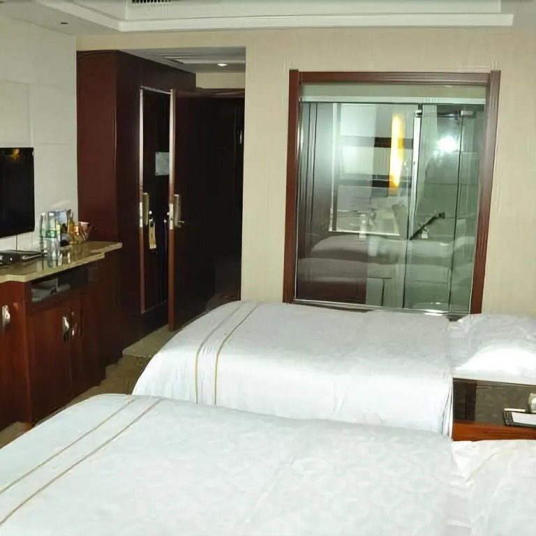 Chunqiu International Hotel - Guangyuan