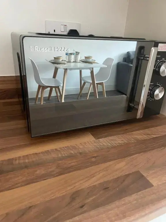 #0202 One Bedroom serviced apartment-Free parking