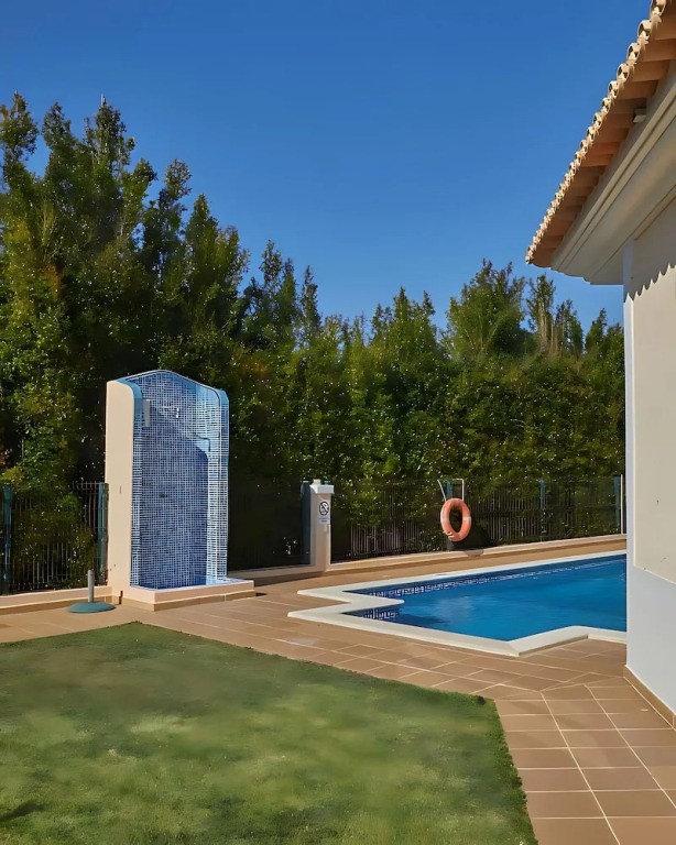 Villa Monte das Oliveiras with Private Pool