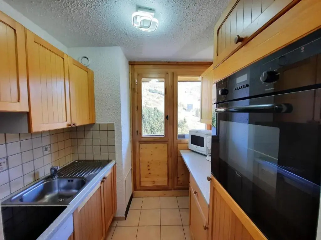Appartement Les Menuires, 3 pièces, 8 personnes - FR-1-452-182