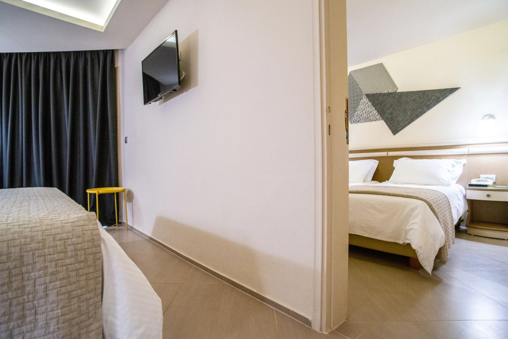 Emmantina Hotel