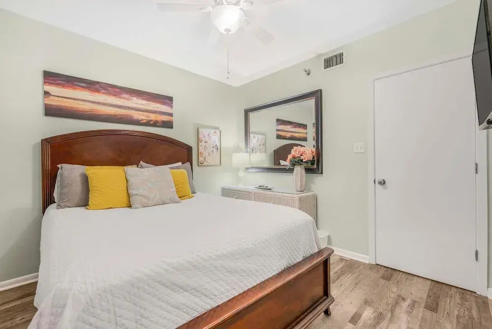 Romar Place 302