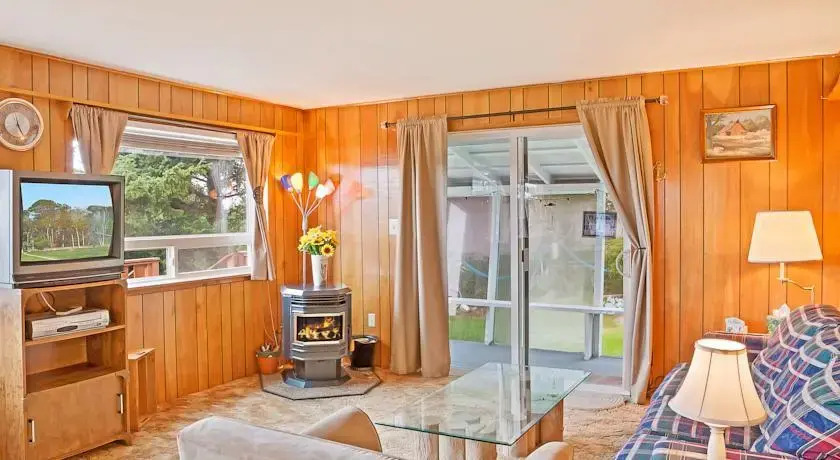 Lussier Beach Cabin