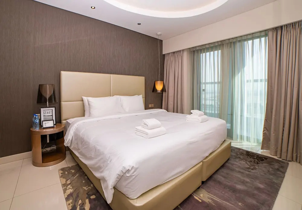Paramount Towers 2BR Luxurious Apartment - 360 vacation
