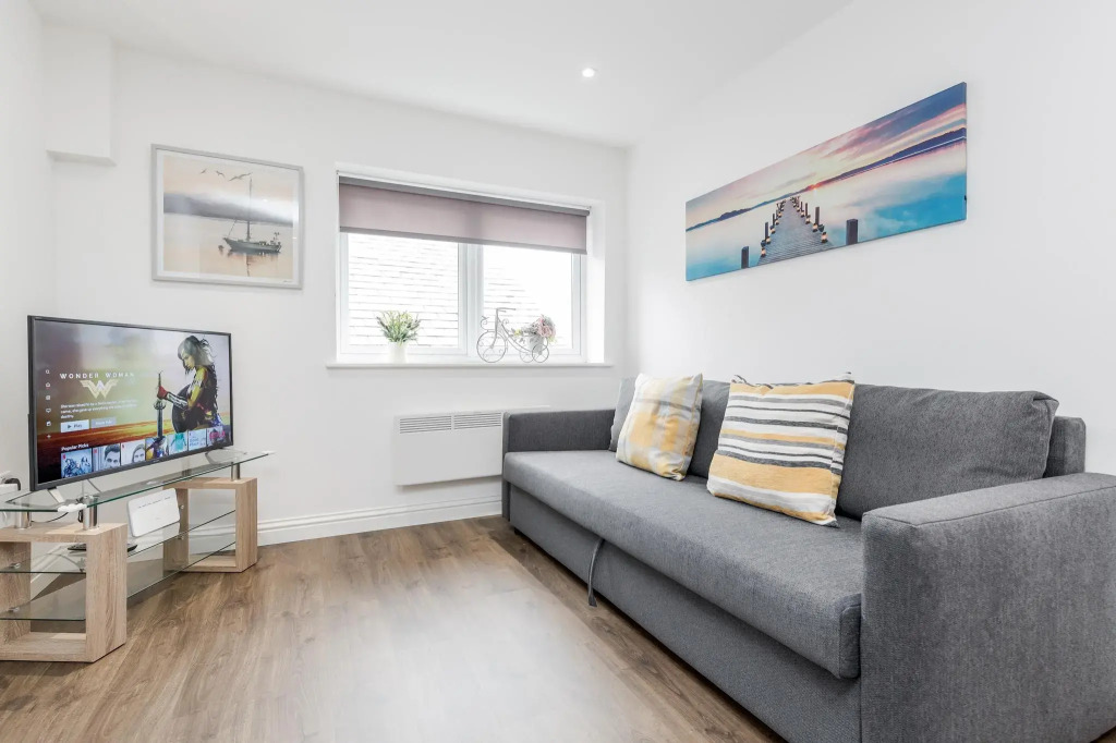 Heliodoor Serviced Apartment Watford
