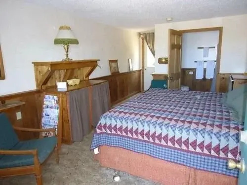 Wildwood Inn
