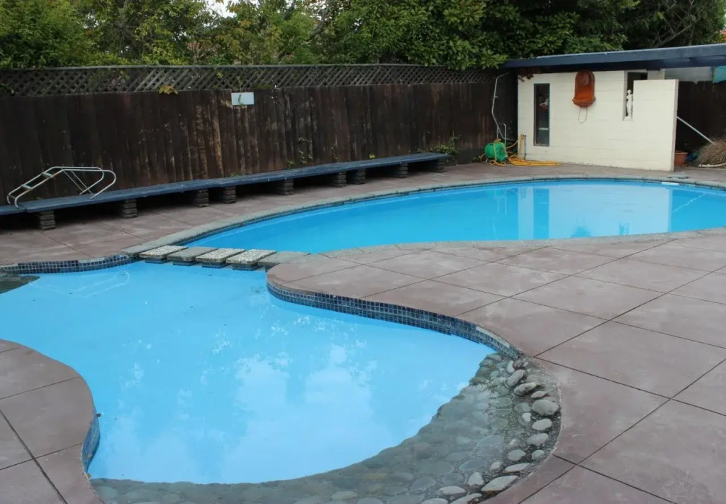 Diplomat Motel