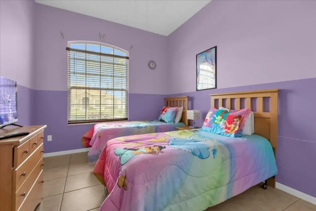 6 BR Ballyshannon Hideaway Villa w/Pool & Games, Davenport, US
