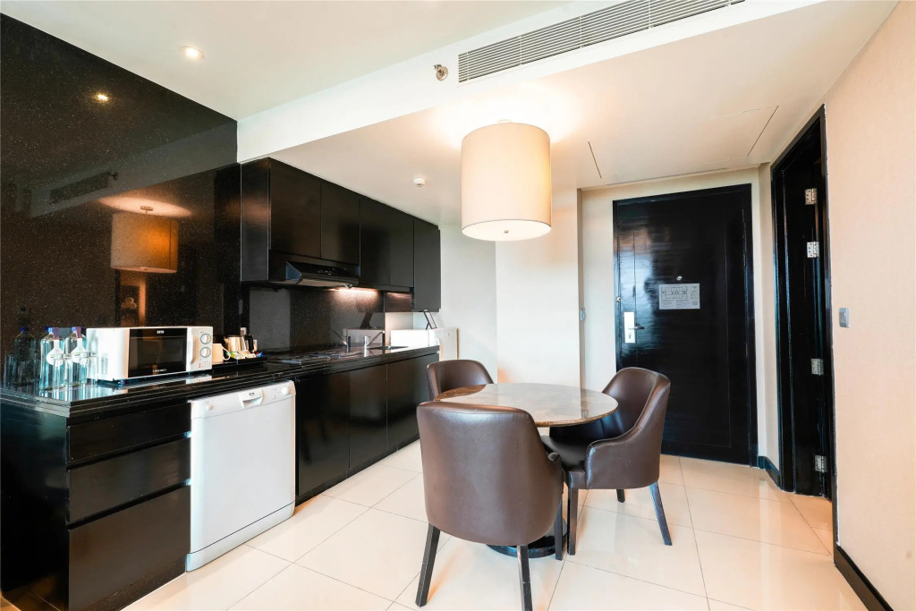 DoubleTree Suites by Hilton Bengaluru Outer Ring Road