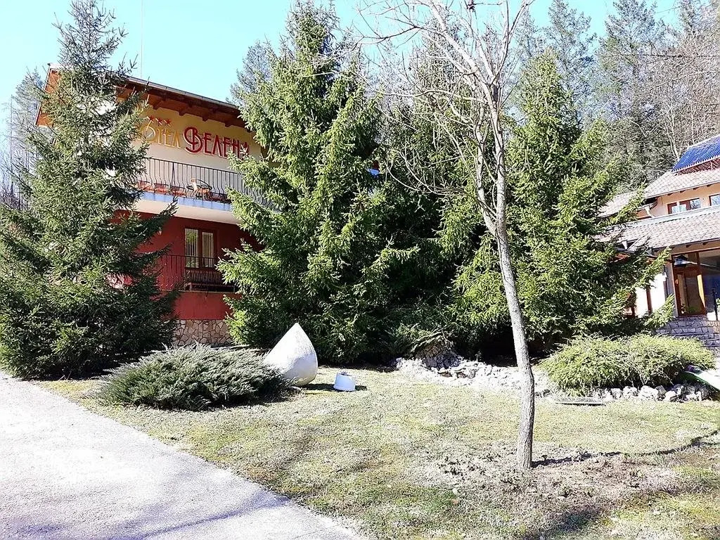 Velena Hotel