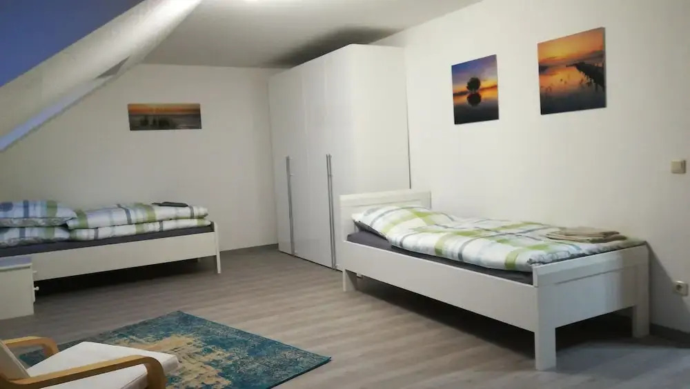 Apartment 28 o M