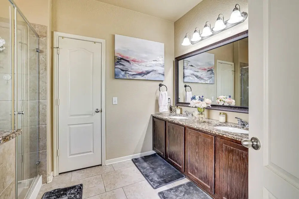 Family Home: Cook, Create & Unwind Near Lackland