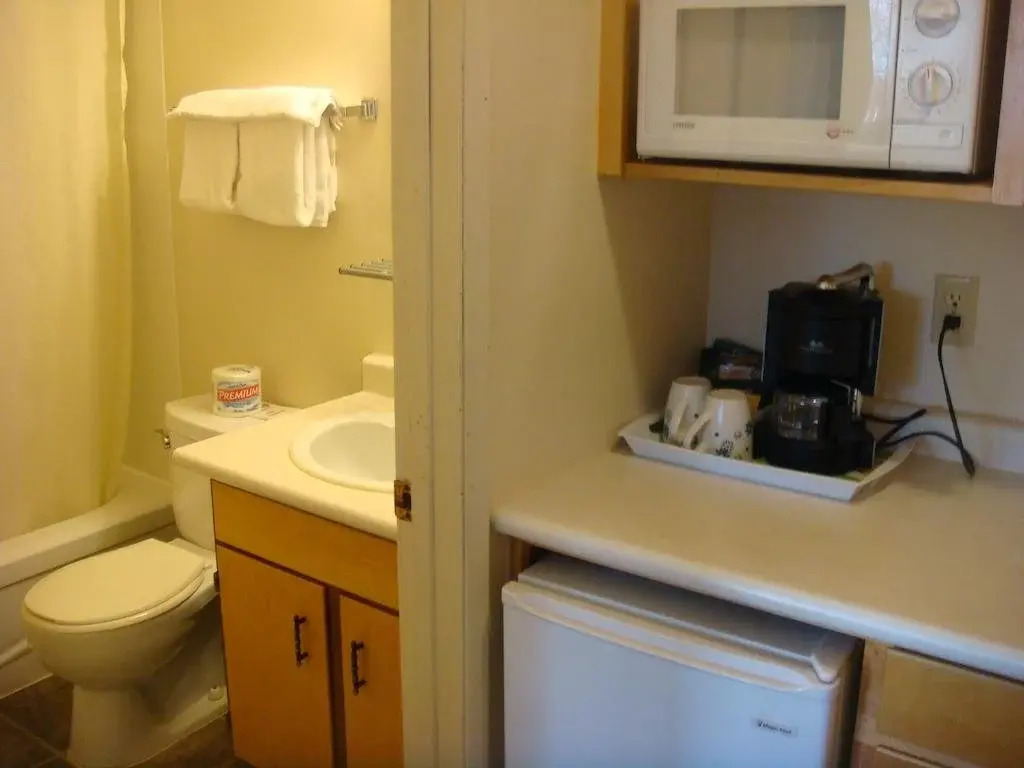 Red Coat Inn Motel