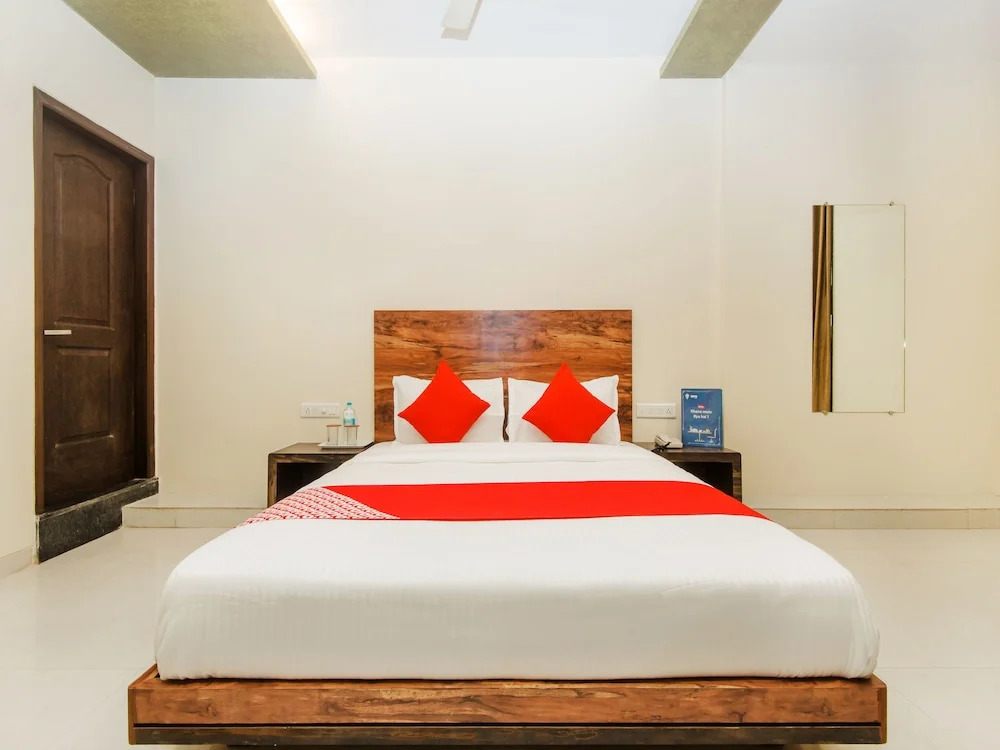 Hotel Sai Comforts