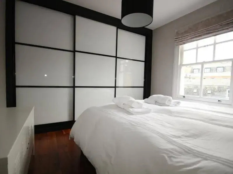 FG Property Chelsea - Gunter Grove