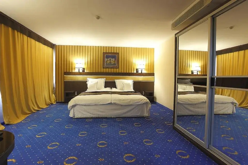 Grand Hotel Hebar