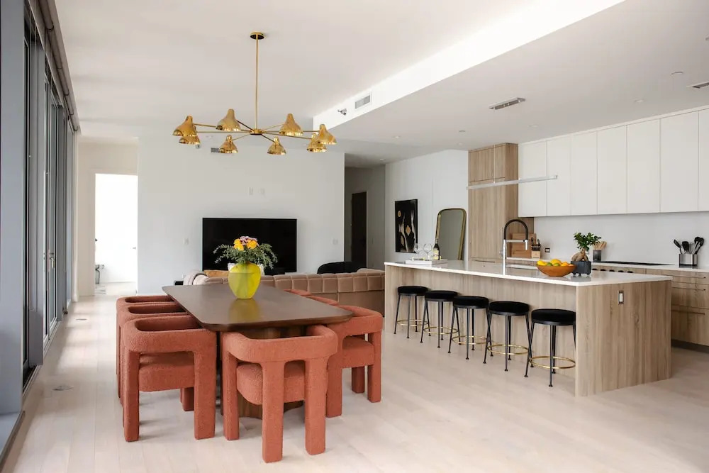 Luxury Downtown 4BR Exclusive Design PH