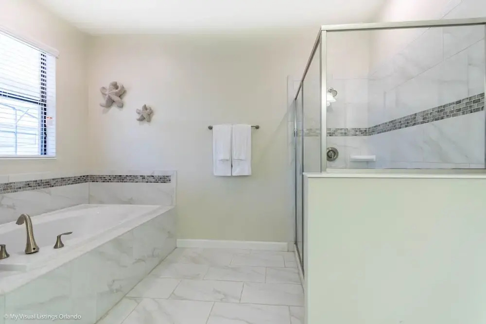 1512 Rolling Fairway Drive