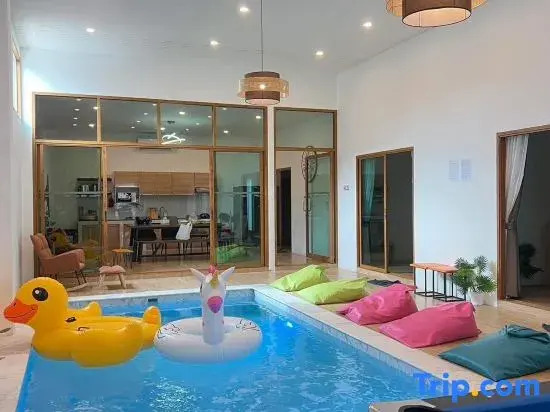 Nawamin 76 Pool Villa