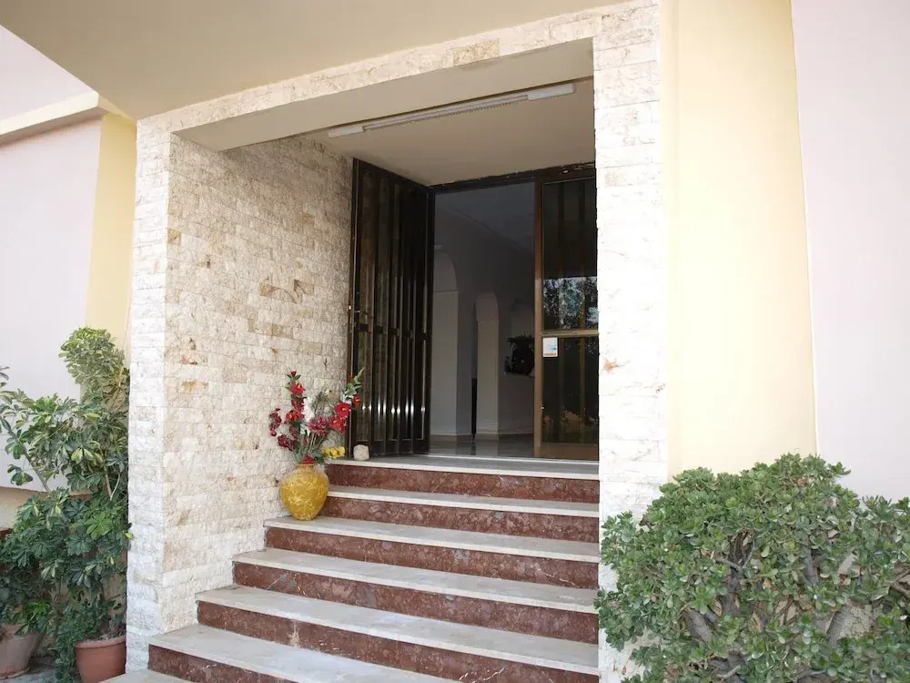 Hotel Pyrgos