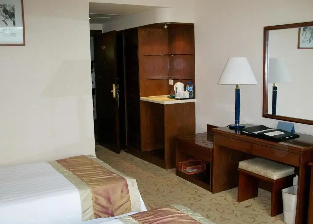 Xi'an Jiaotong University Academic Exchange Center · Nan Yang Hotel