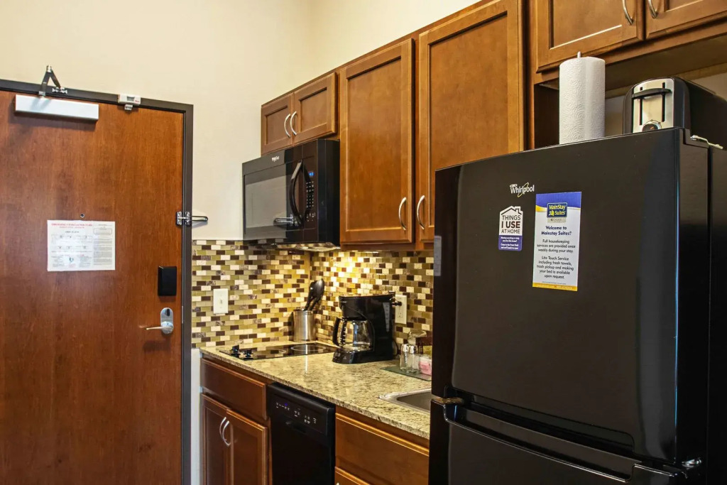 Sleep Inn & Suites Madison - Monona