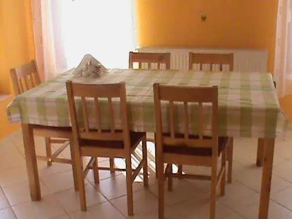 Kristály Apartmanház