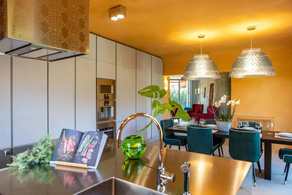 Is Molas Villas