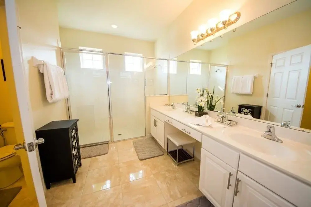H2u - Apollo - St4043 5 Bedroom Home