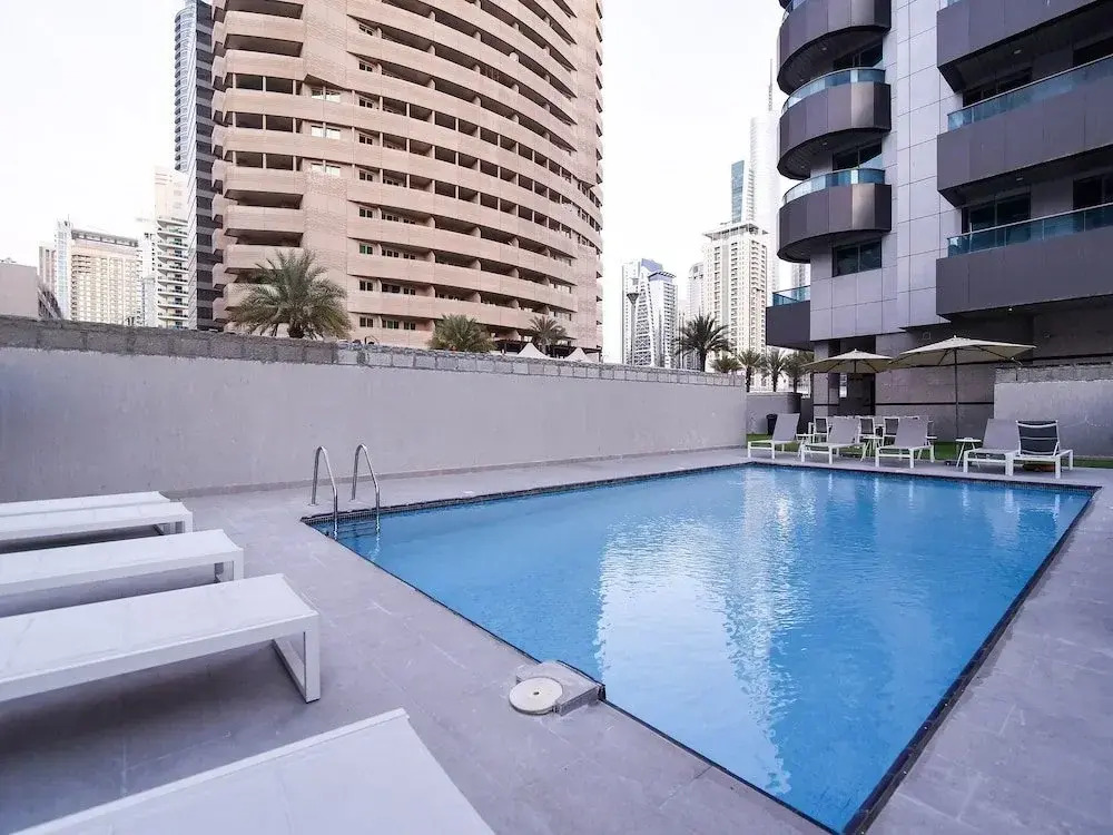 OYO 144 Home Studio Sheikh Zayed View Apartments Marina