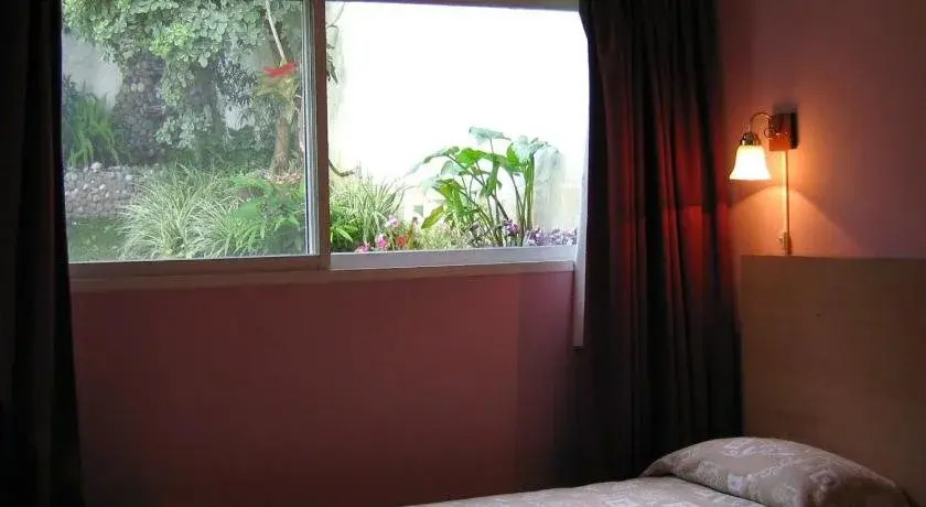 La Cascada Townhouse Hotel