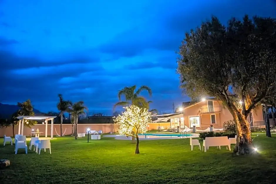 Villa Arya