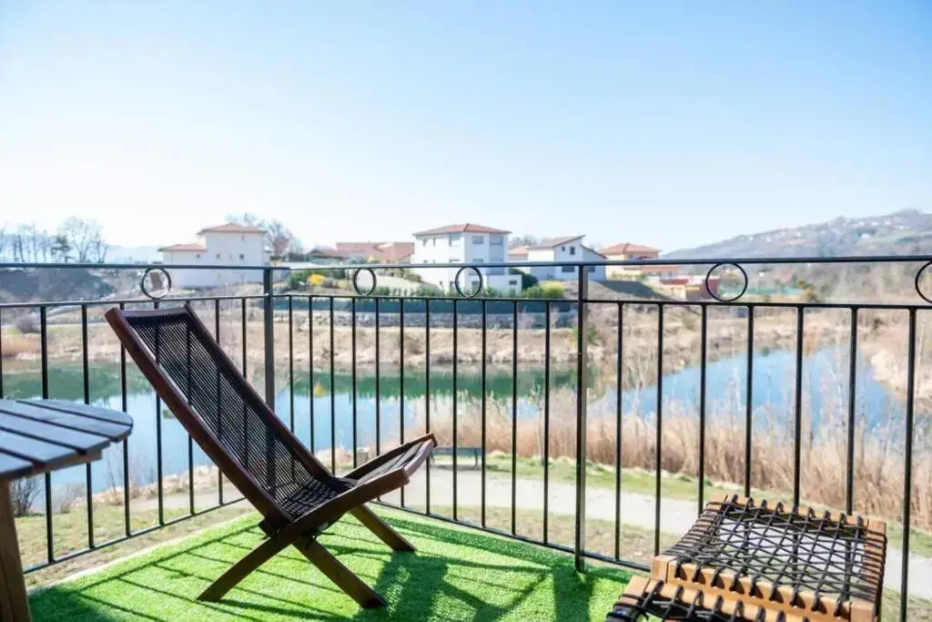 Charmand T2 Avec Vue Sur Lac, Terrasse Tout Equipe